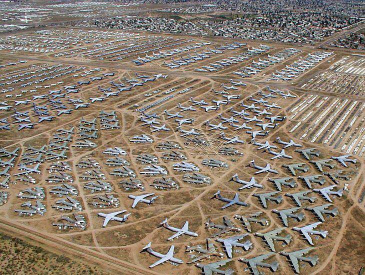 Americas Boneyards: Where Airplanes go to Die